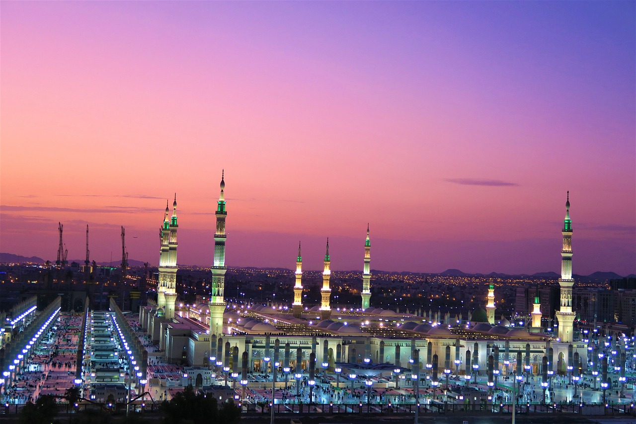 Umrah checklist for UK pilgrims: visas, Nusuk, apps and what to pack